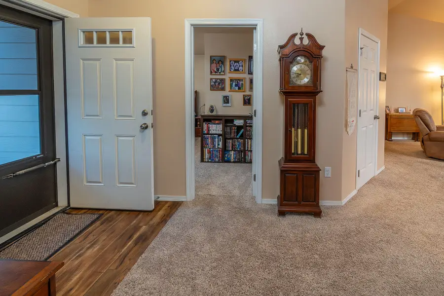 411 NW Mcdonald Road, Prineville, OR 97754 - Image #3