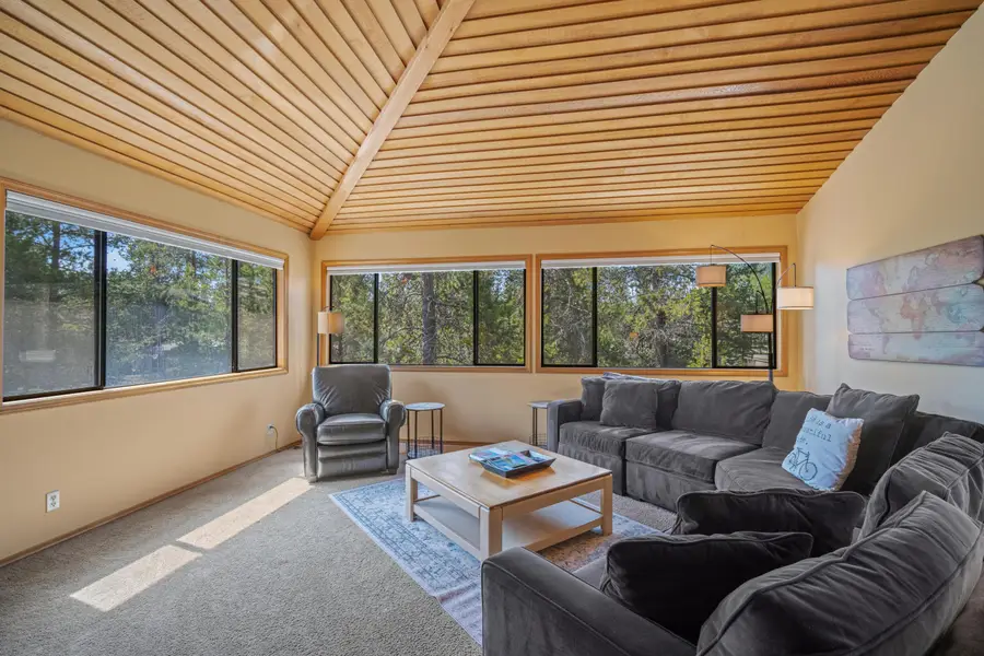 57815 Shag Bark, Sunriver, OR 97707 - Image #3