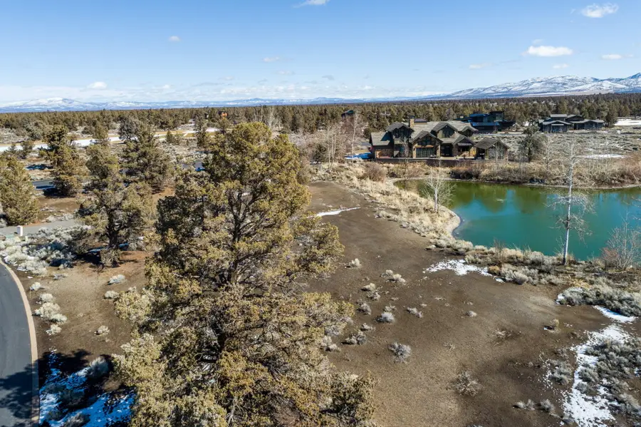 65922 Bearing, Bend, OR 97701 - Image #2