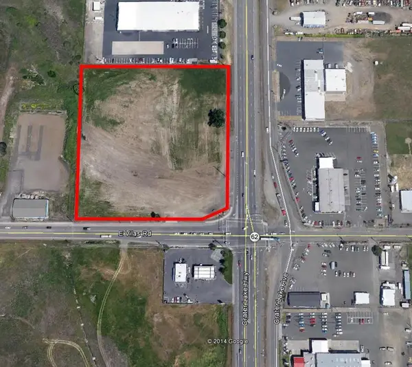 5011 Highway 62, Medford, OR 97502