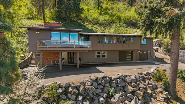 1215 Lakeshore, Klamath Falls, OR 97601