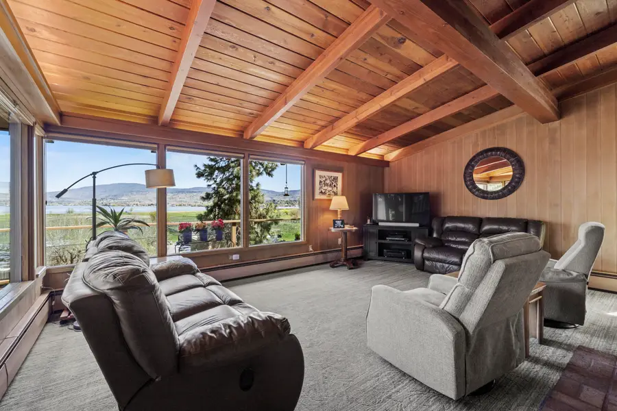 1215 Lakeshore, Klamath Falls, OR 97601 - Image #2