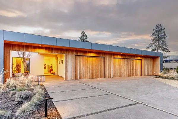 61913 Hosmer Lake, Bend, OR 97702