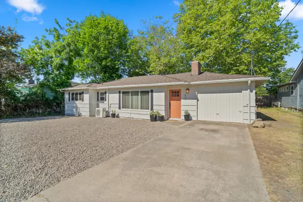 430 Highland, Medford, OR 97504
