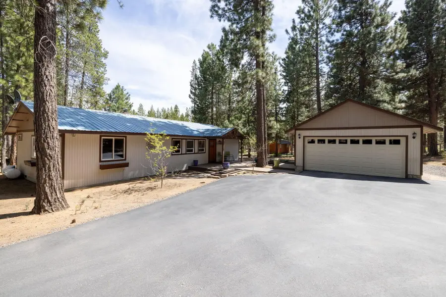 16925 Downey Road, Bend, OR 97707 - Image #3