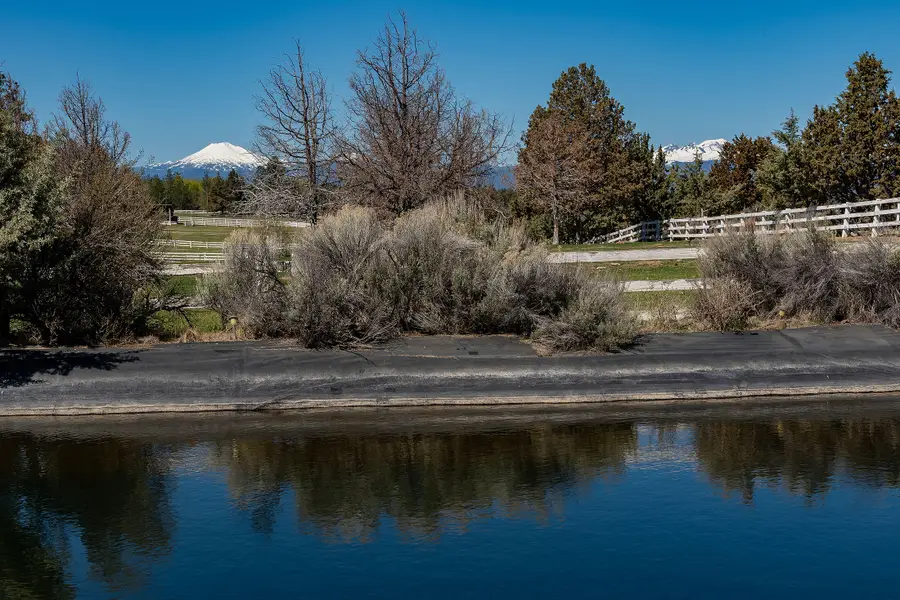 60359 Horse Butte, Bend, OR 97702 - Image #3