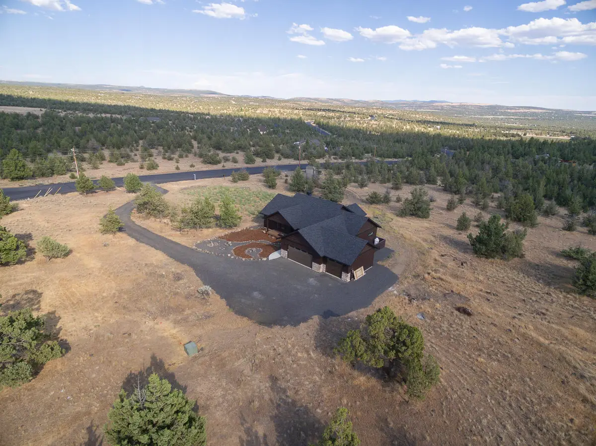 1492 SE Texas, Prineville, OR 97754 - Image #1