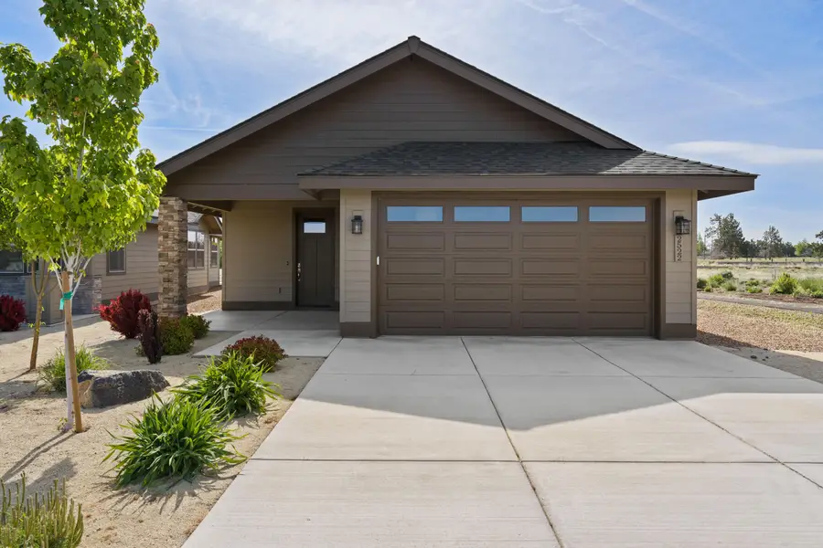 2522 NW Redwood Circle #15, Redmond, OR 97756 - Image #2
