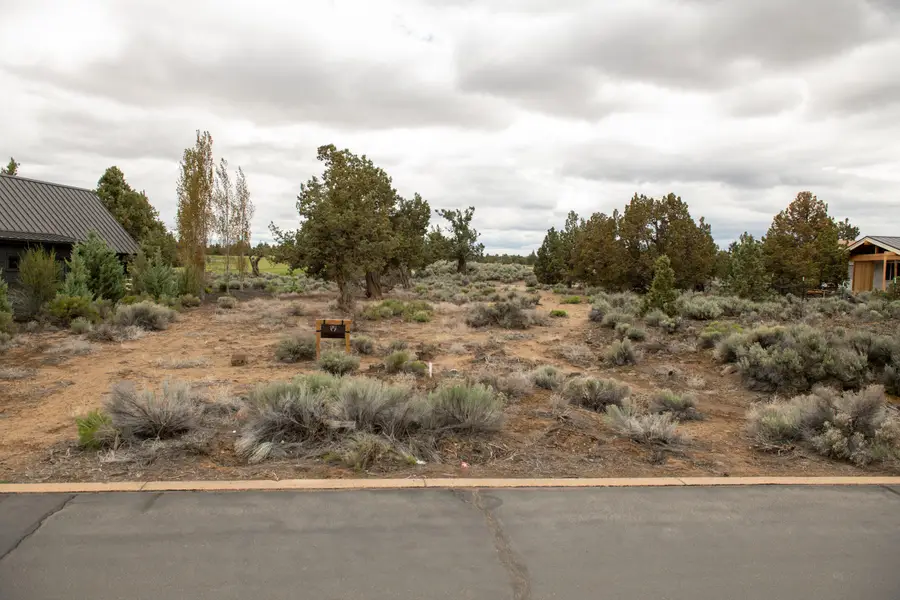 23127 Watercourse, Bend, OR 97701 - Image #3