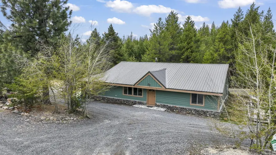 18142 Highway 58, Crescent Lake, OR 97733 - Image #2