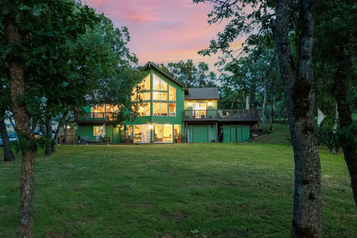 4291 Pioneer Road, Medford, OR 97501 - #1