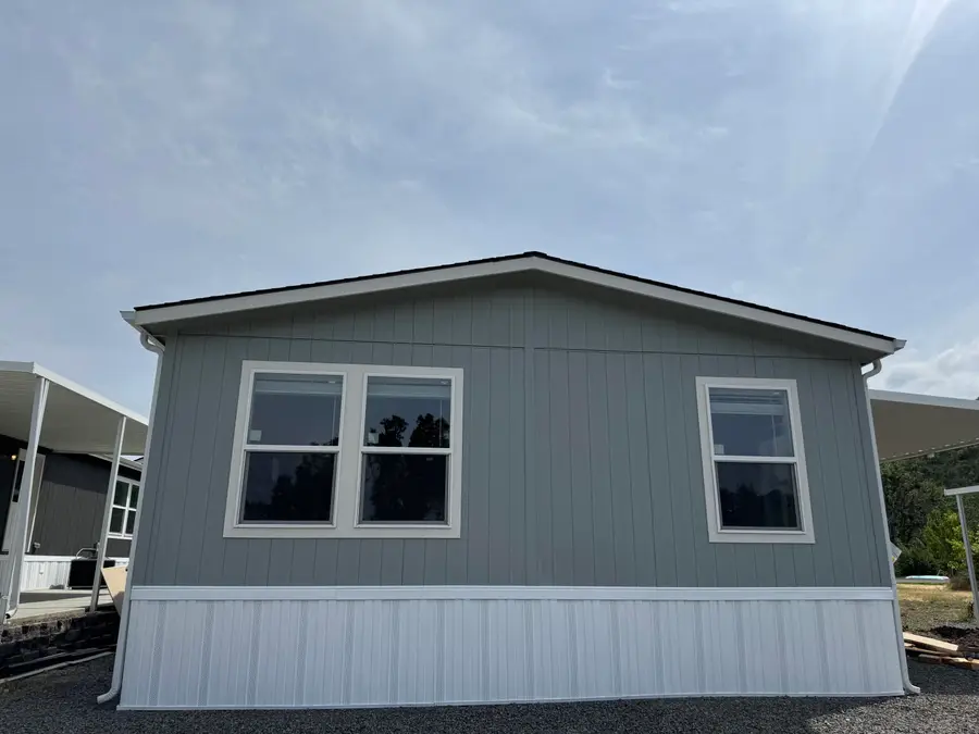 1 Corral, Ashland, OR 97520 - Image #3