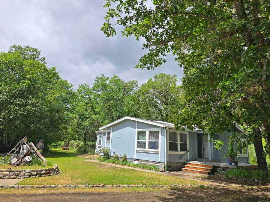 5400 Lake Shore Drive, Selma, OR 97538 - Image #2