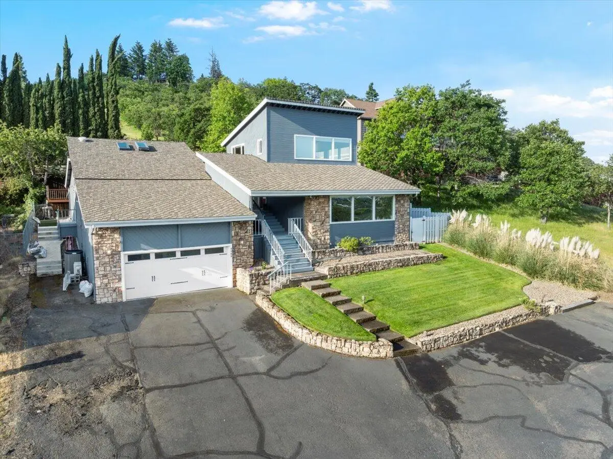 4400 Hillcrest, Medford, OR 97504 - Image #1