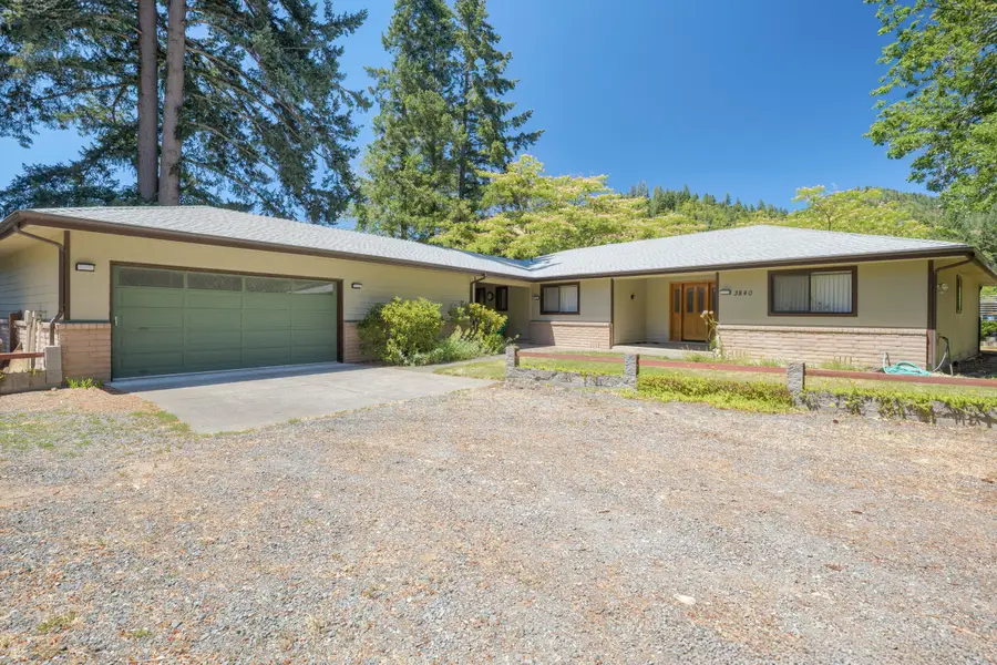 3840 Almar Road, Grants Pass, OR 97527 - #2