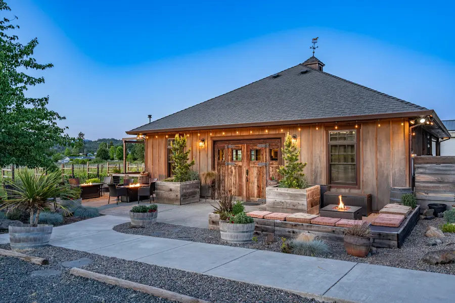 5719 Jerome Prairie, Grants Pass, OR 97527 - Image #3