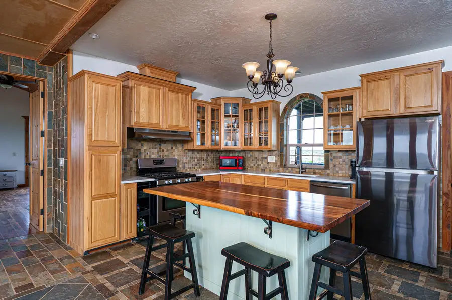 84355 Bowens, Christmas Valley, OR 97641 - Image #2