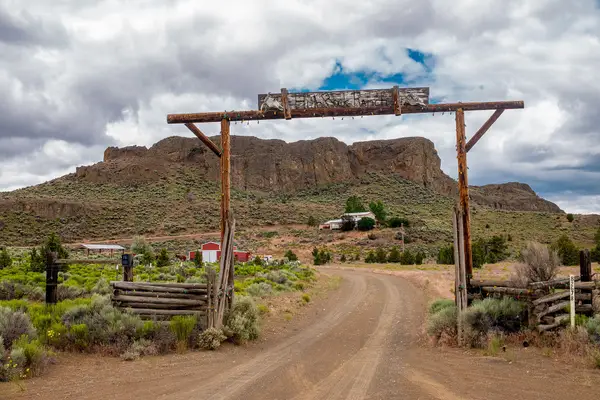 82678 Shotgun Pass, Christmas Valley, OR 97641
