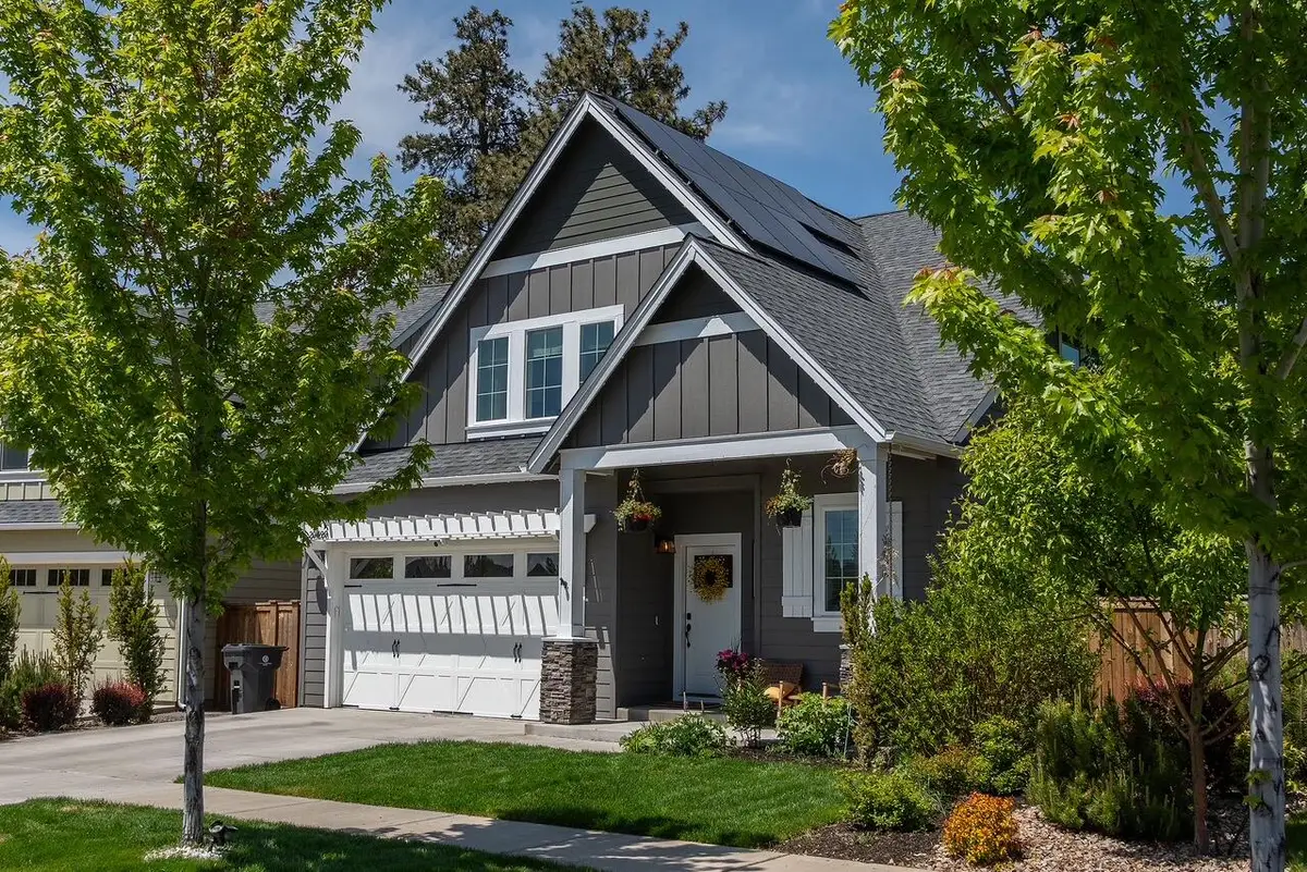 20490 SE Braelen, Bend, OR 97702 - Image #1