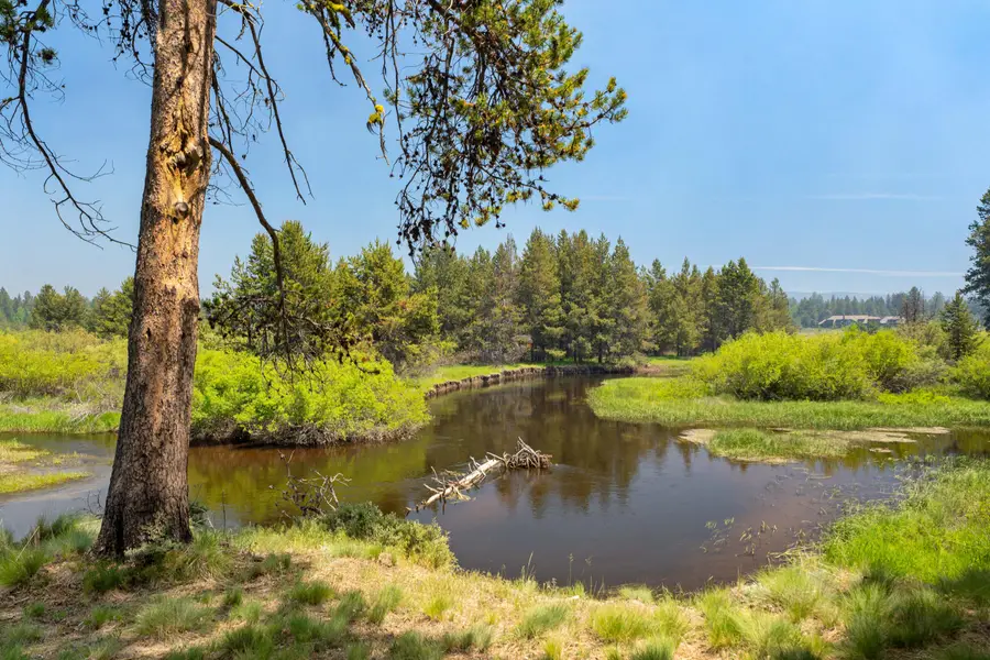 55855 Hashknife, Bend, OR 97707 - Image #3