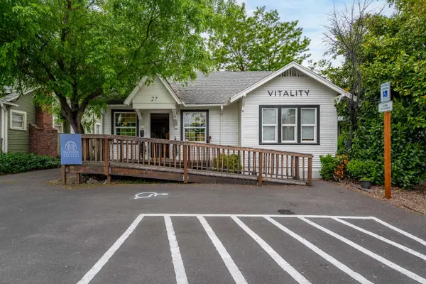 23 - 27 Crater Lake, Medford, OR 97504