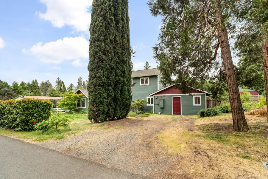 605 W 4th, Phoenix, OR 97535 - Image #3