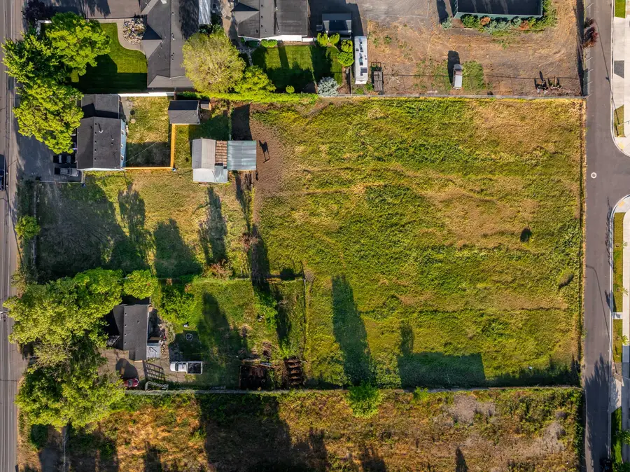 0 Aster Street, Medford, OR 97501 - #3