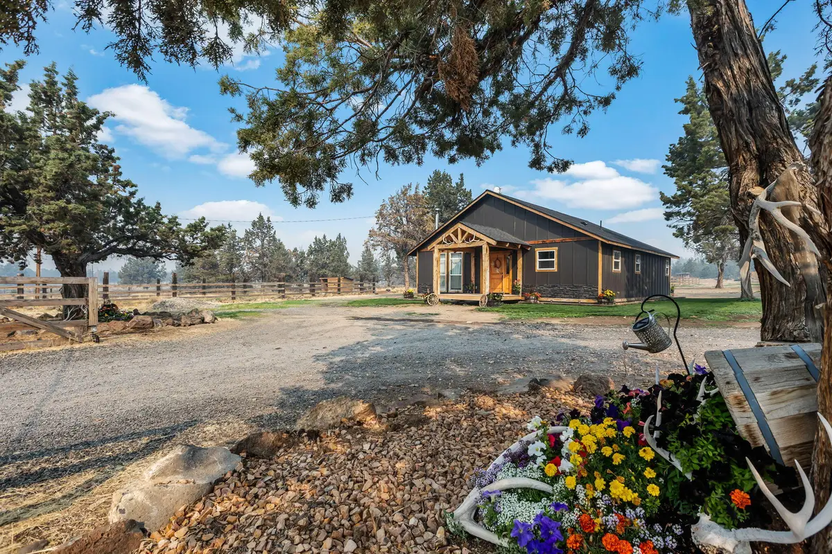 2575 SE Maphet Road, Prineville, OR 97754 - Image #1