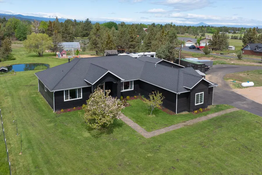 62705 Hamby, Bend, OR 97701 - Image #2