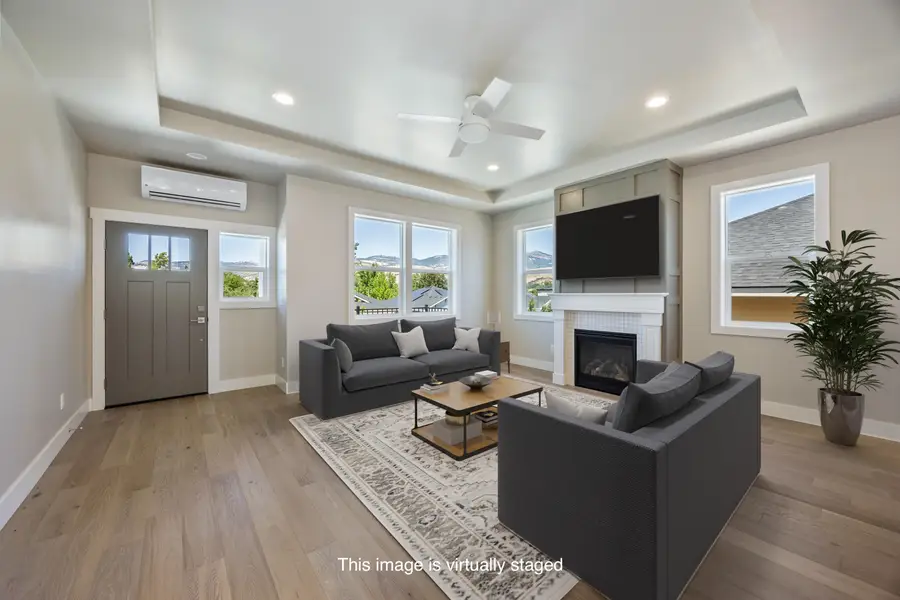 566 Coffee, Ashland, OR 97520 - Image #3