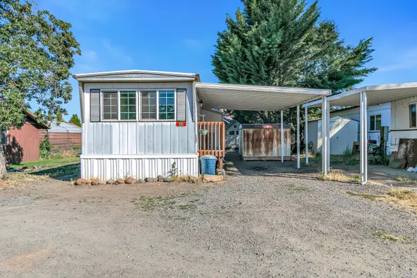 11427 Blackwell, Central Point, OR 97502