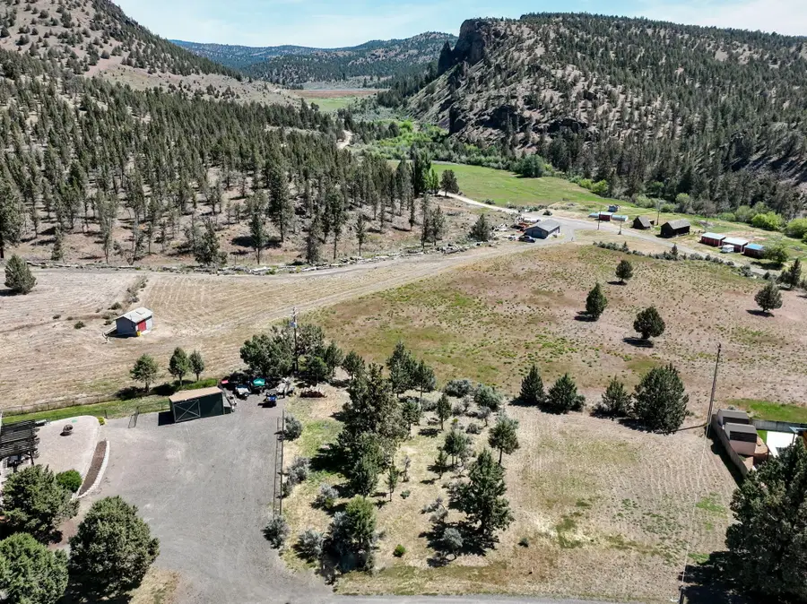 NW Circle Avenue, Prineville, OR 97754 - Image #2