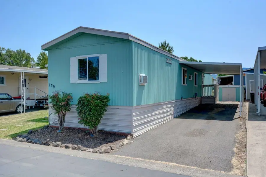 3555 S Pacific, Medford, OR 97501 - Image #2