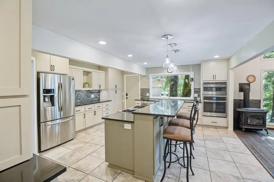 525 Ingalls, Wilderville, OR 97543 - Image #3