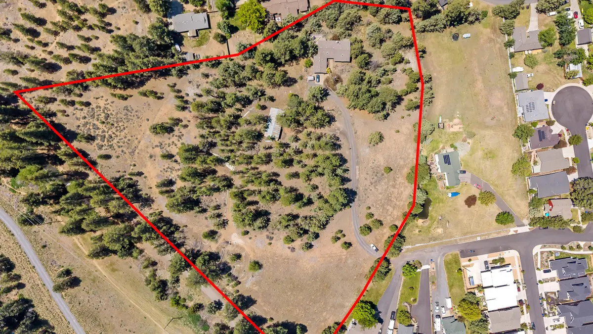 61521 Sunny Breeze, Bend, OR 97702 - Image #1