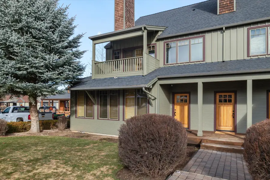 568 W Jefferson, Sisters, OR 97759 - Image #2