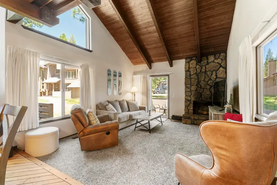 57012 Tennis Village, Sunriver, OR 97707 - Image #3