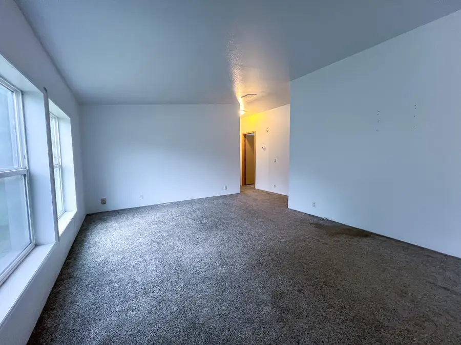 798 E Main, John Day, OR 97845 - Image #3