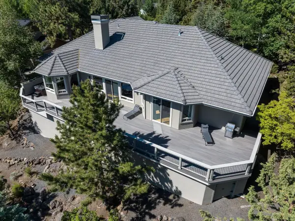 1166 NW Redfield, Bend, OR 97703