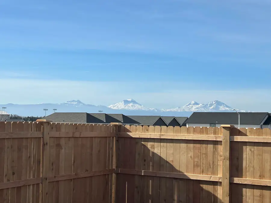 4082 SW 38th, Redmond, OR 97756 - Image #2