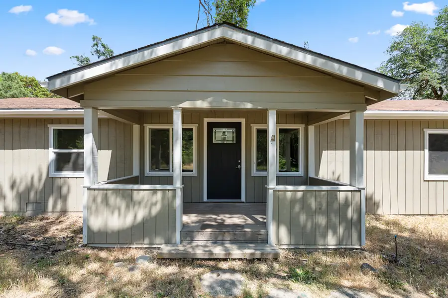 6615 Rockydale, Cave Junction, OR 97523 - Image #2