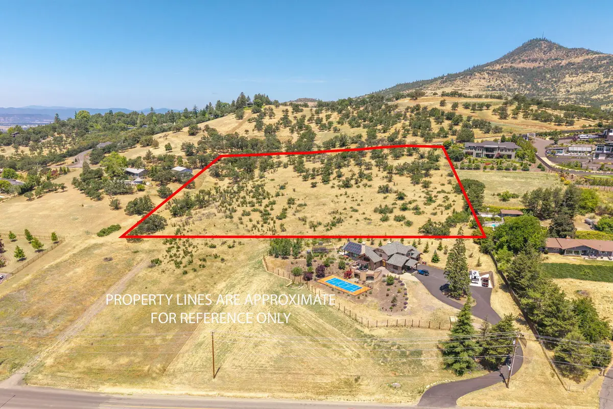 4286 Aerial Heights, Medford, OR 97504 - Image #1