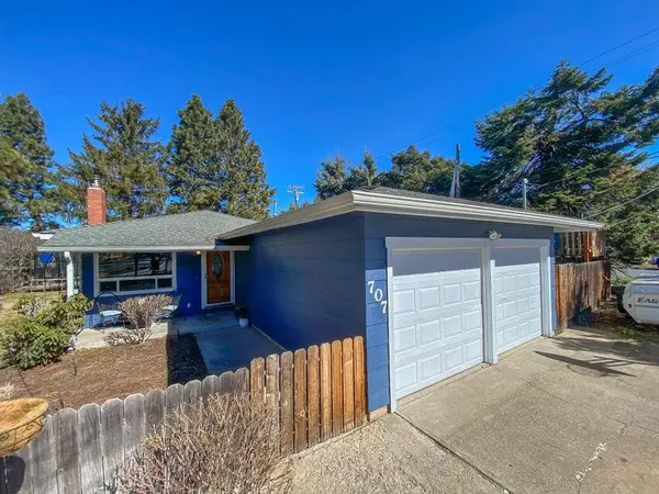707 W Oregon, Klamath Falls, OR 97601