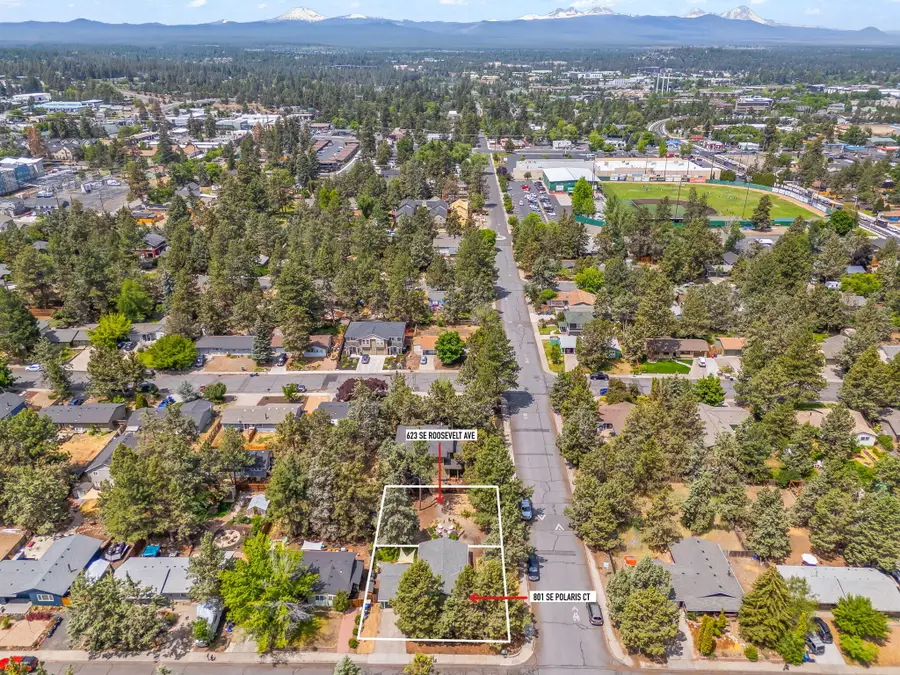 623 SE Roosevelt, Bend, OR 97702 - Image #2