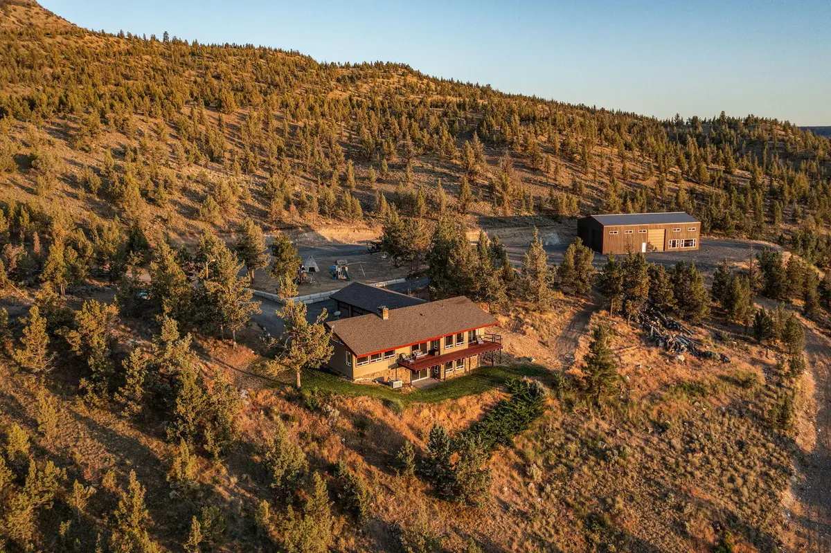 6150 S Crooked River Highway, Prineville, OR 97754 - Image #1