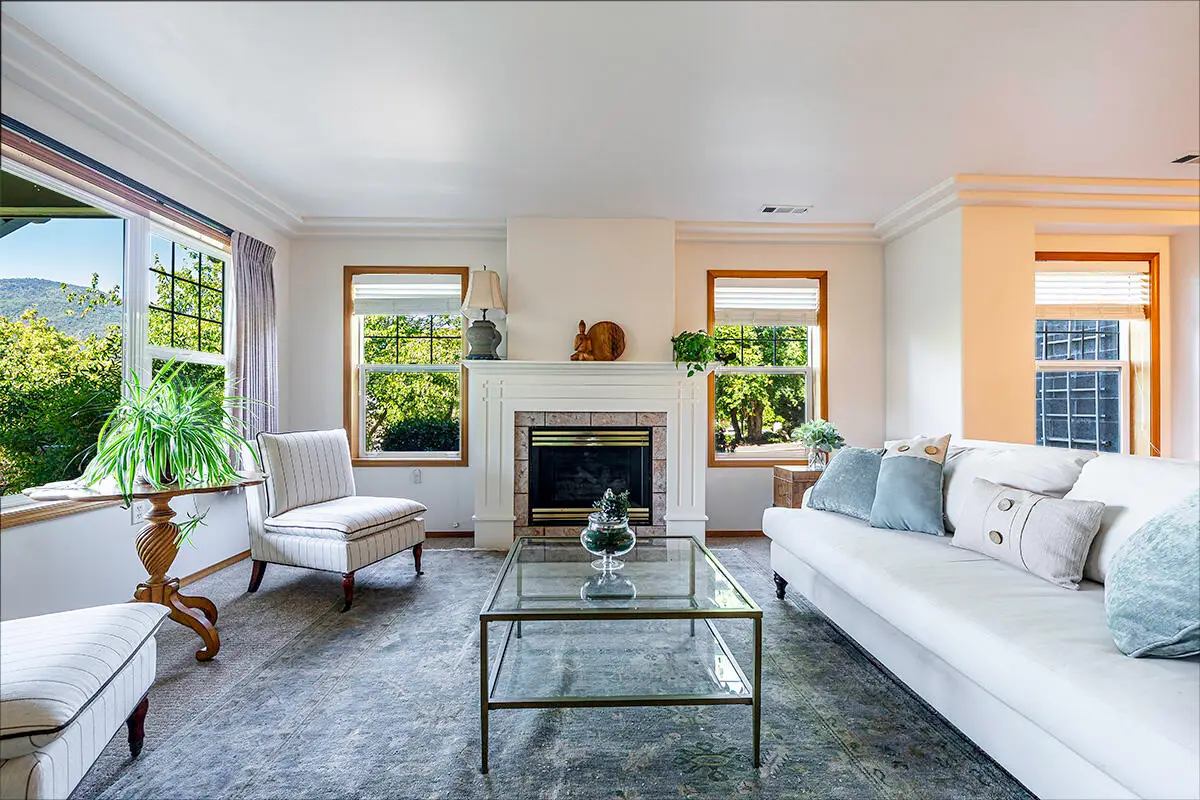 833 Cobblestone, Ashland, OR 97520 - Image #1