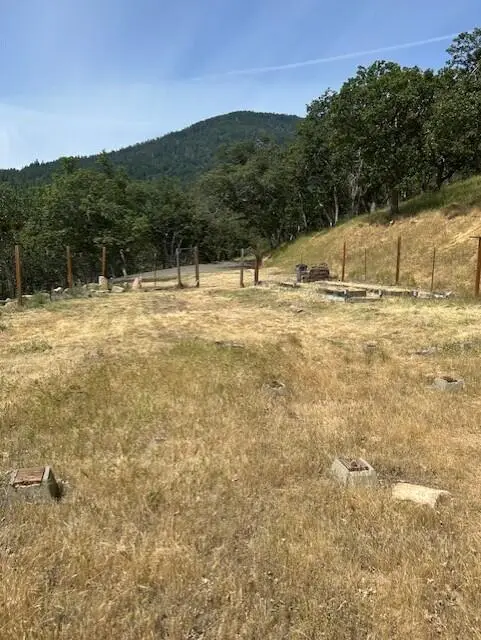 500 Conifer, Ashland, OR 97520 - Image #2