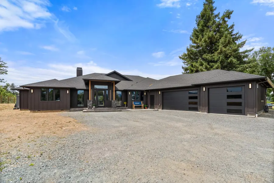 3487 SW Leonard, Grants Pass, OR 97527 - Image #2