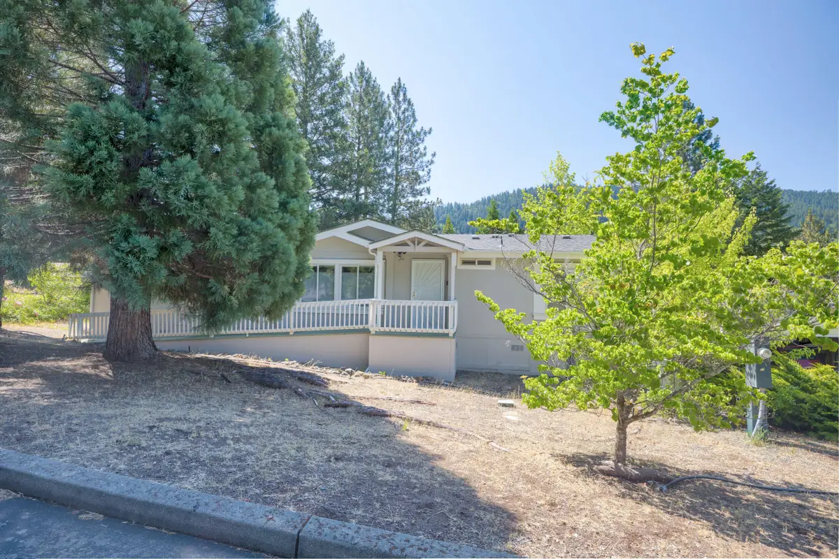 5648 Foothill, Grants Pass, OR 97526 - Image #1