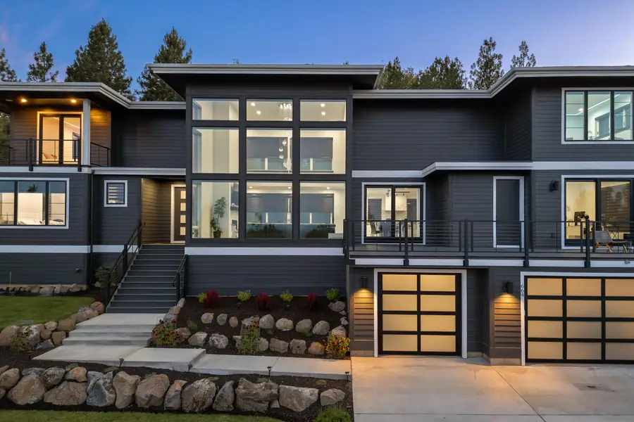 664 NW Powell Butte Loop, Bend, OR 97703 - Image #2